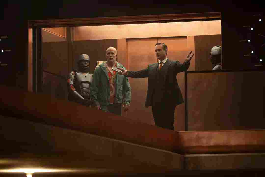 《死侍与金刚狼》评论：献祭福克斯也救不了现在的漫威