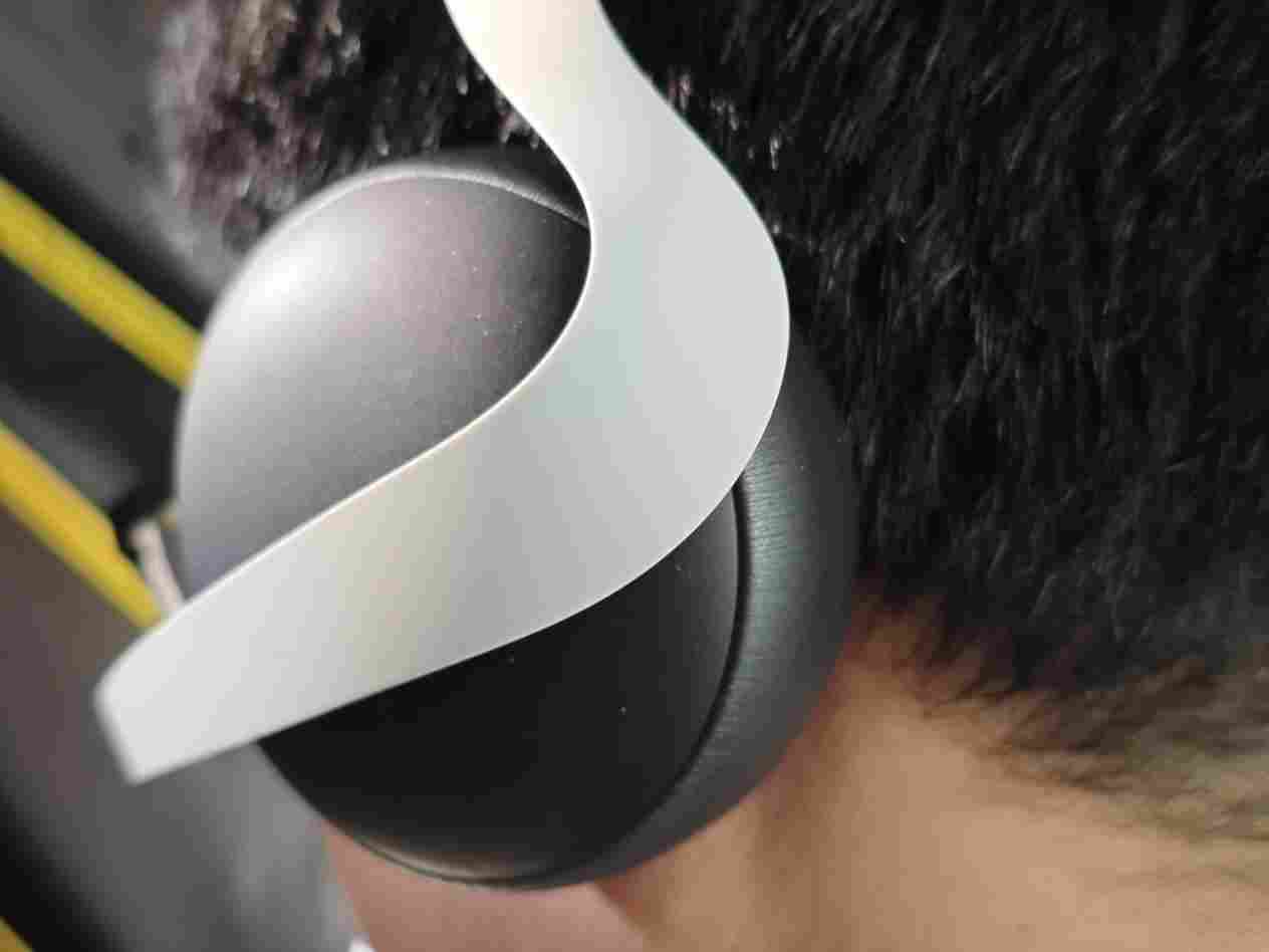索尼PULSE系列无线耳机评测：PlayStation 5的绝佳拍档