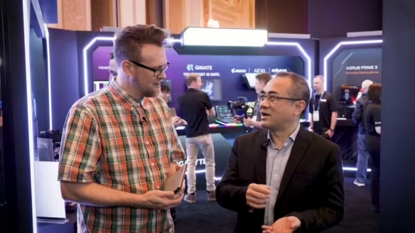 ‌技嘉暂不推Aorus游戏掌机：高管称市场同质化严重