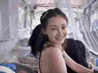 这一字马的大纤腿! 动图 俏皮小姐姐怎么专学攻下三路