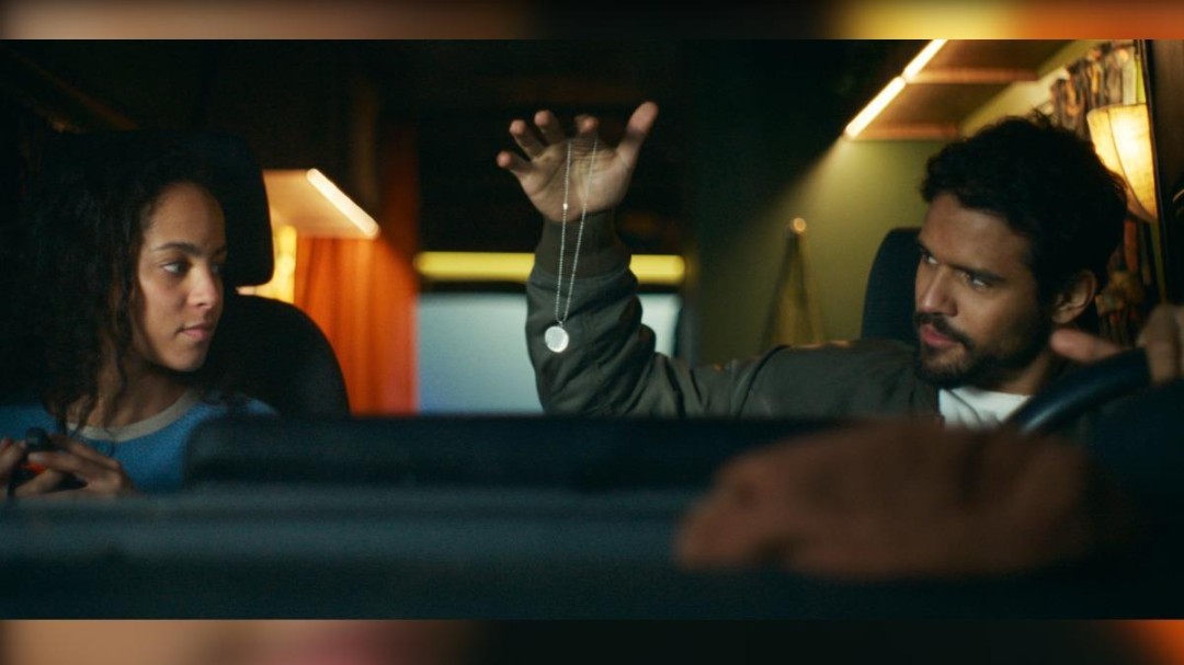 胆子小别看！《验尸官》导演恐怖新片《鬼上车》首曝预告