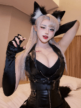 韩援Coser惊艳亮相，妮姬展台背后竟藏这些秘密